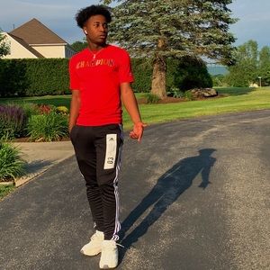 Meet your Posher, Ezra